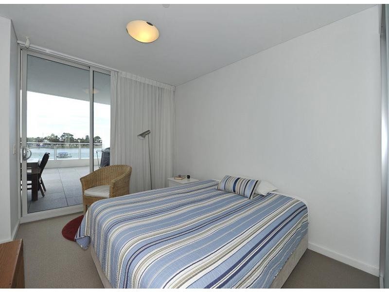 Unit 302/3 Marco Polo Drive, Mandurah WA 6210