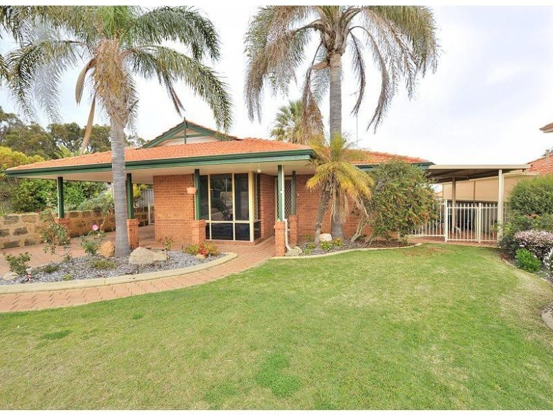 5A Fulmar Place, Halls Head WA 6210