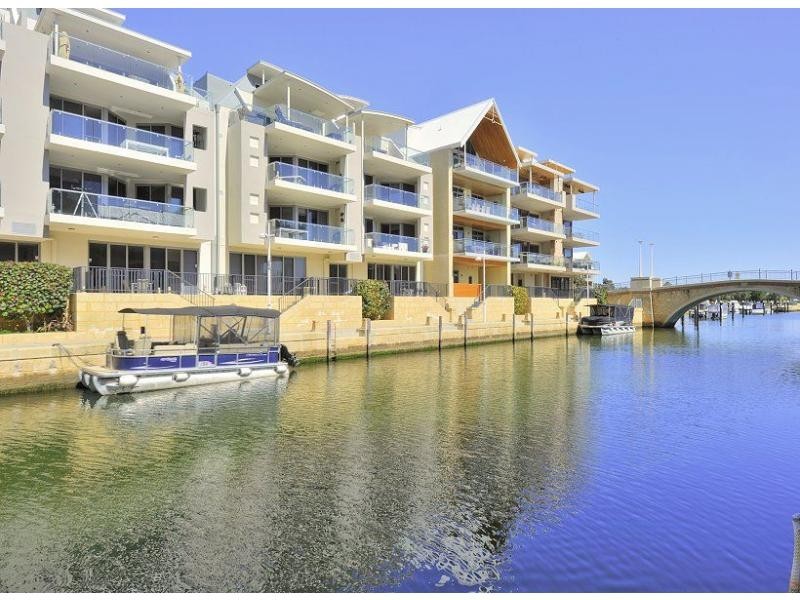 1/22 Treviso Mews, Mandurah WA 6210