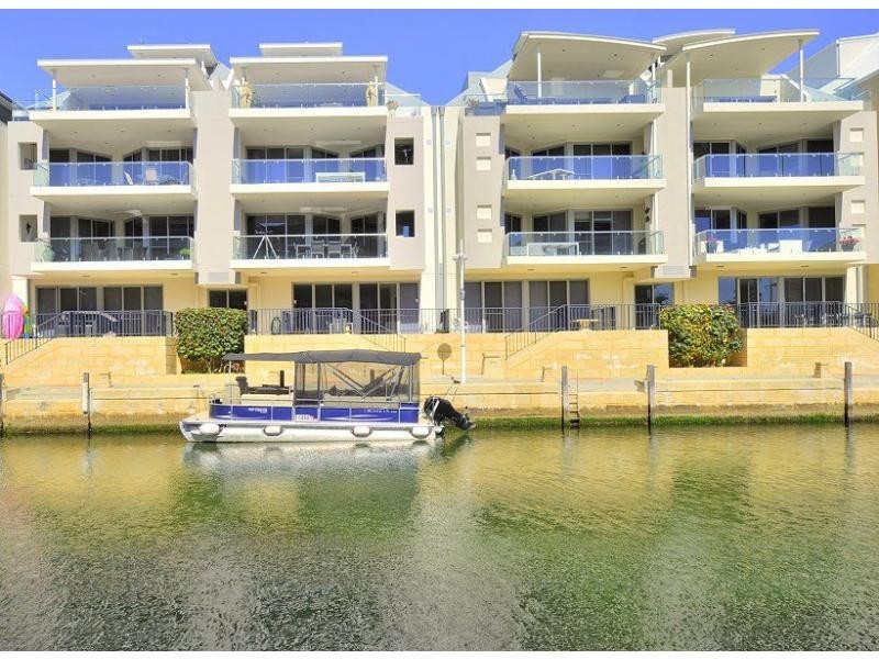 1/22 Treviso Mews, Mandurah WA 6210