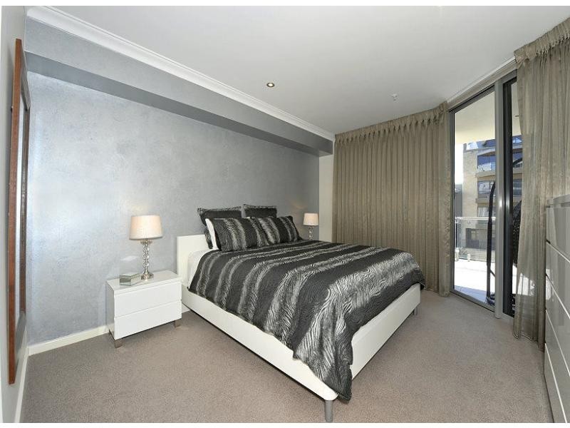 1/22 Treviso Mews, Mandurah WA 6210