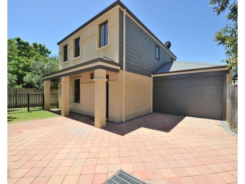 2/54a Shannon Road, Mandurah WA 6210
