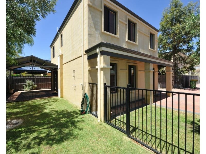 2/54a Shannon Road, Mandurah WA 6210