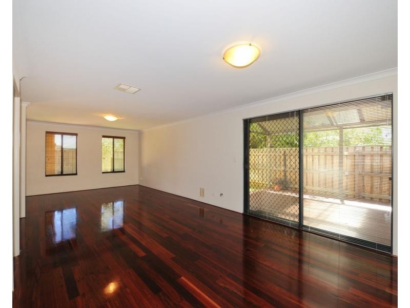 2/54a Shannon Road, Mandurah WA 6210