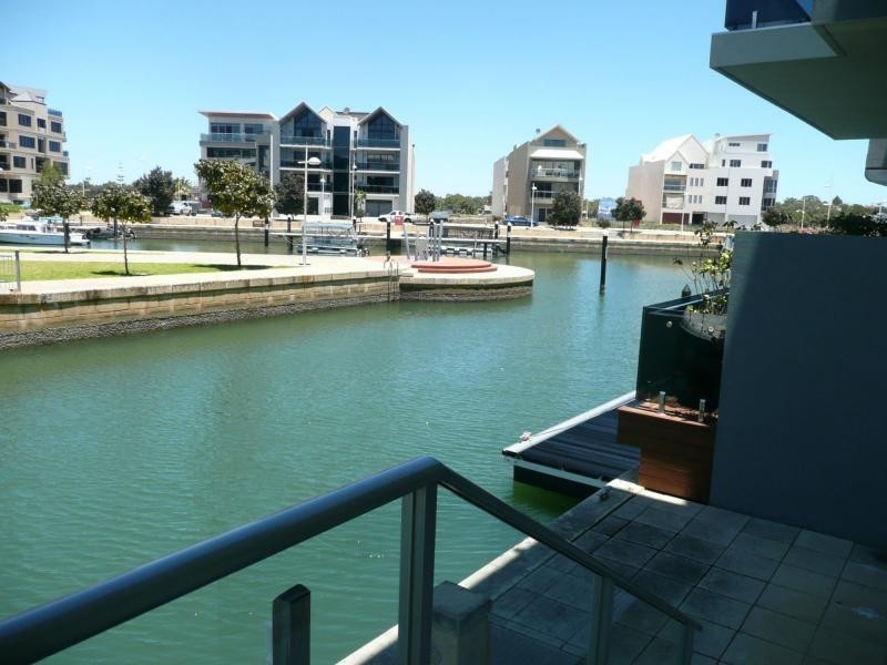 1/7 Veneto Lane, Mandurah WA 6210