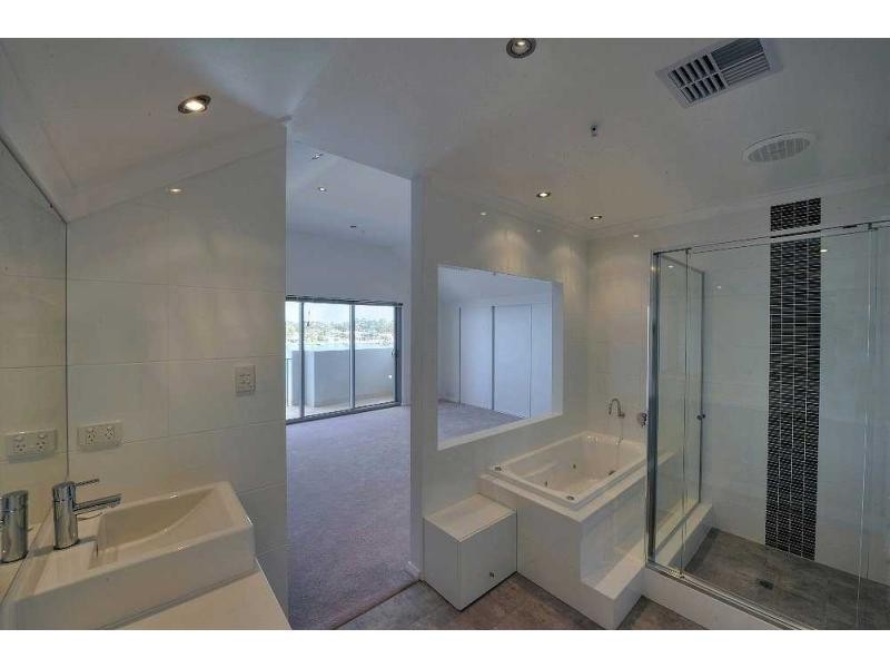 2/7 Galileo Loop, Mandurah WA 6210
