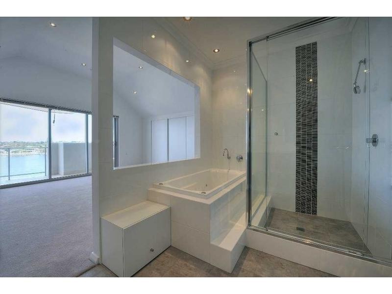 2/7 Galileo Loop, Mandurah WA 6210