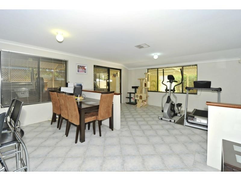 27 Crawford Street, Mandurah WA 6210