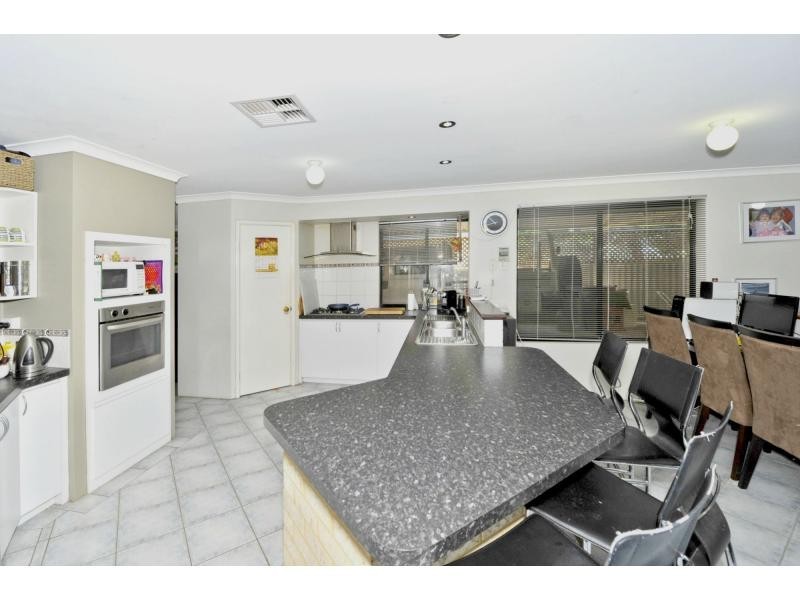 27 Crawford Street, Mandurah WA 6210