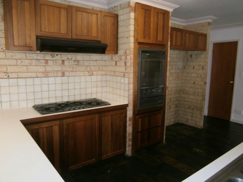 22 Warren Place, Dudley Park WA 6210