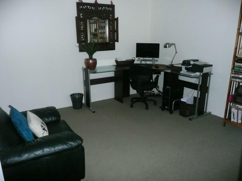 11 Reynolds Avenue, Greenfields WA 6210