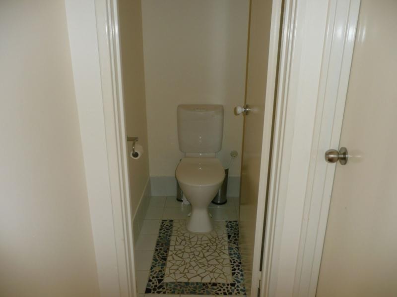 11 Reynolds Avenue, Greenfields WA 6210