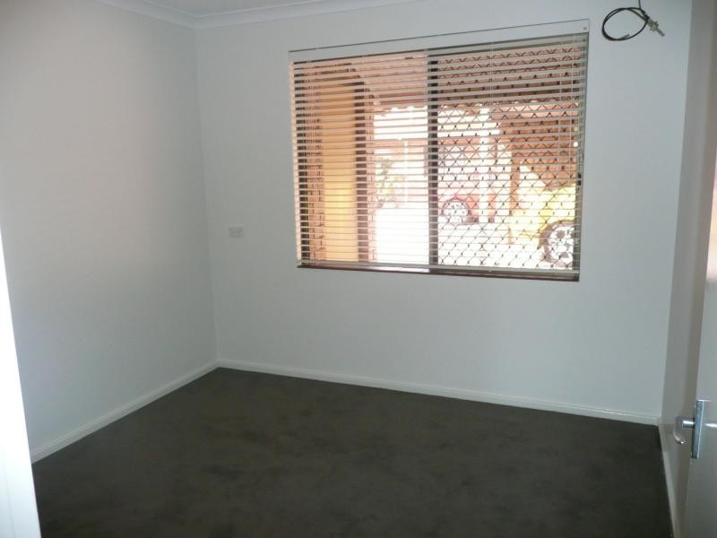 12/35b Halls Head Parade, Halls Head WA 6210