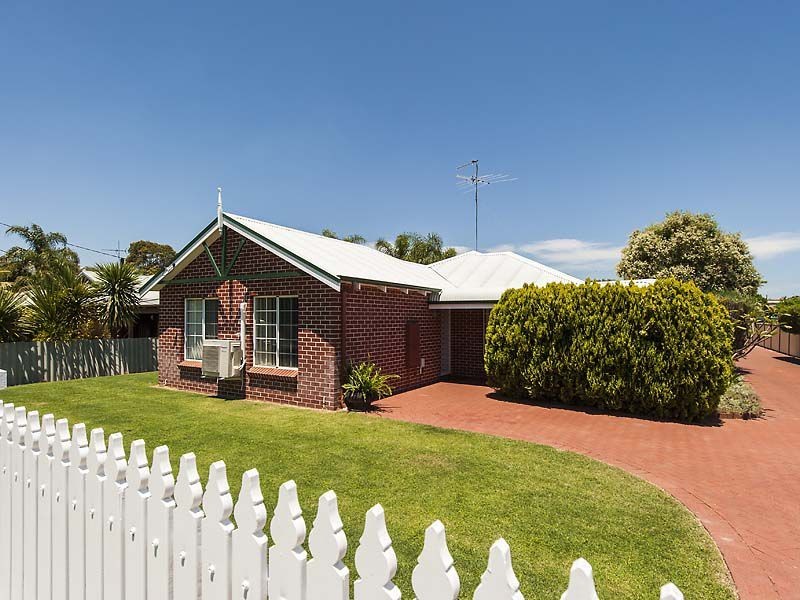 1/43 Allnutt Street, Mandurah WA 6210
