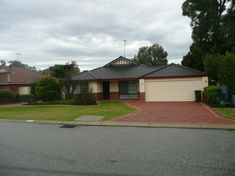 4/10 Bedingfeld Road, Greenfields WA 6210