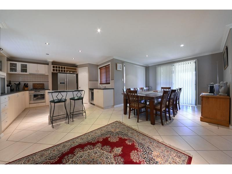 8 Podman Turn, Madora Bay WA 6210