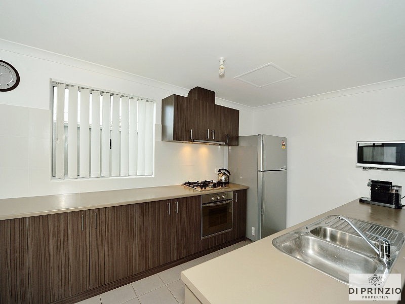 30 Bellerive Pass, Meadow Springs WA 6210