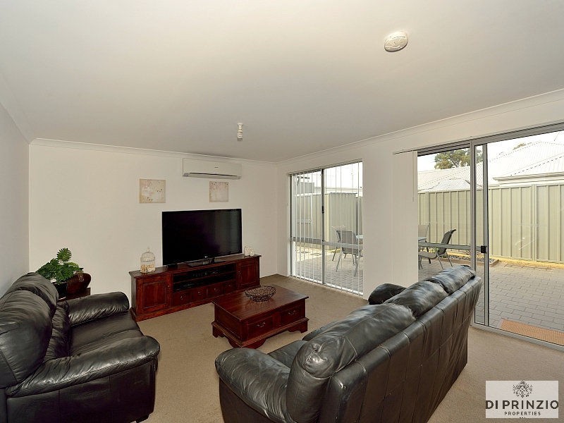 30 Bellerive Pass, Meadow Springs WA 6210