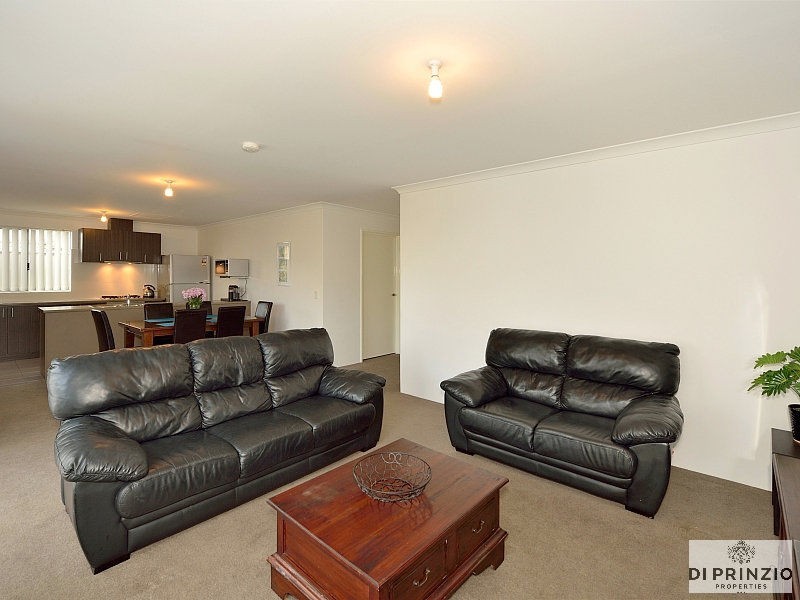 30 Bellerive Pass, Meadow Springs WA 6210