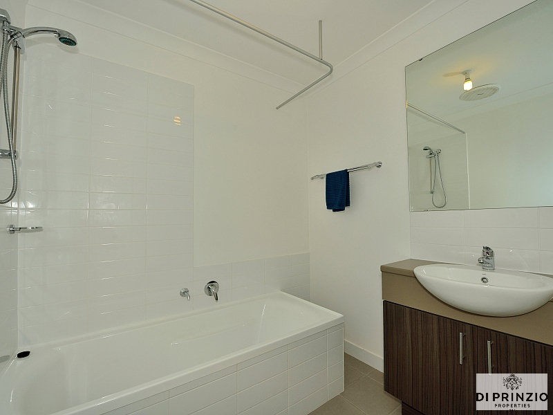 30 Bellerive Pass, Meadow Springs WA 6210