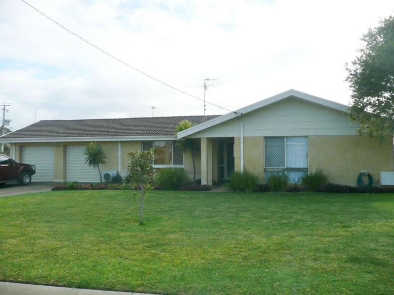 1 Planet Street, Dudley Park WA 6210