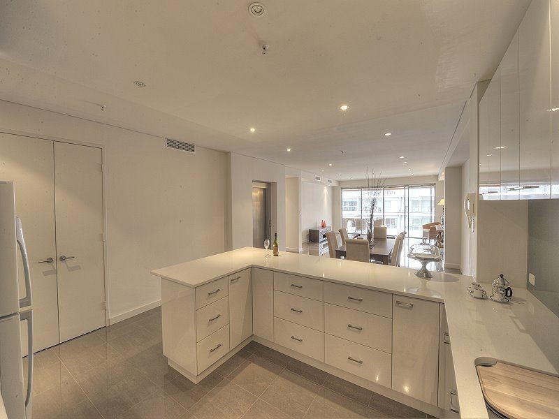Unit 2/12 Torcello Mews, Mandurah WA 6210