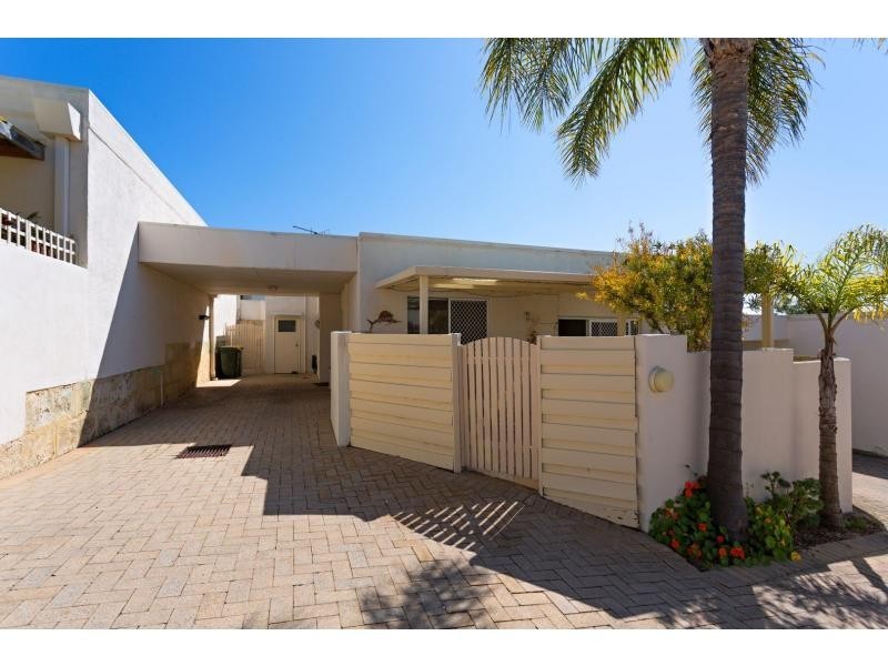 Unit 4/5-7 Oversby Street, Mandurah WA 6210