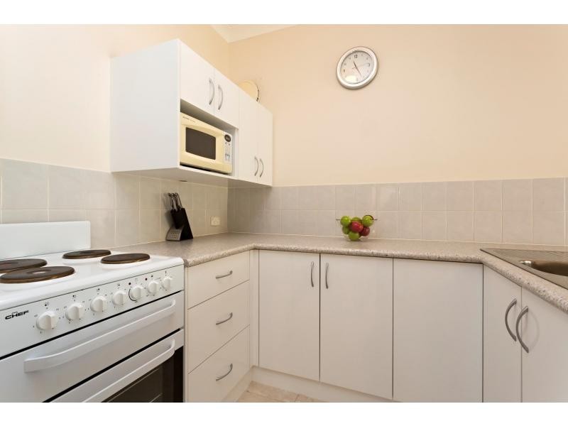 Unit 4/5-7 Oversby Street, Mandurah WA 6210