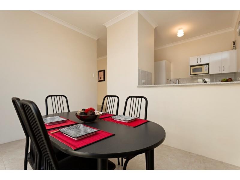 Unit 4/5-7 Oversby Street, Mandurah WA 6210