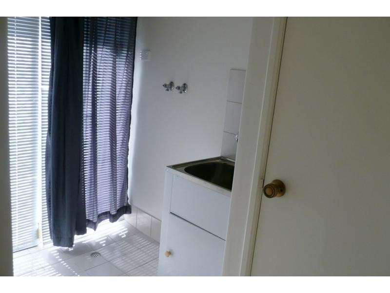 Unit 8/2 Loaring Street, Silver Sands WA 6210