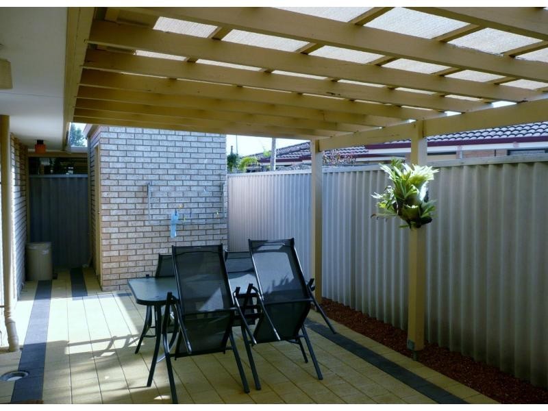 Unit 8/2 Loaring Street, Silver Sands WA 6210