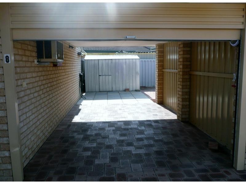 Unit 8/2 Loaring Street, Silver Sands WA 6210