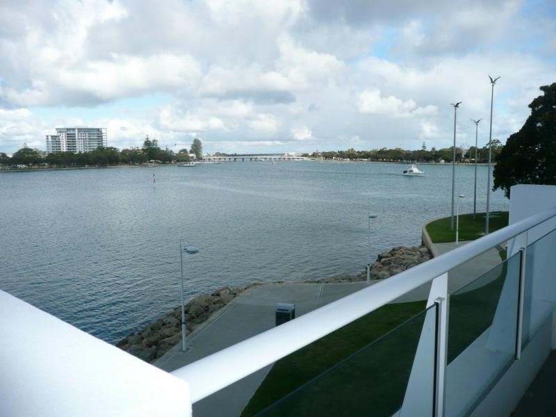 303/3 Marco Polo Drive, Mandurah WA 6210