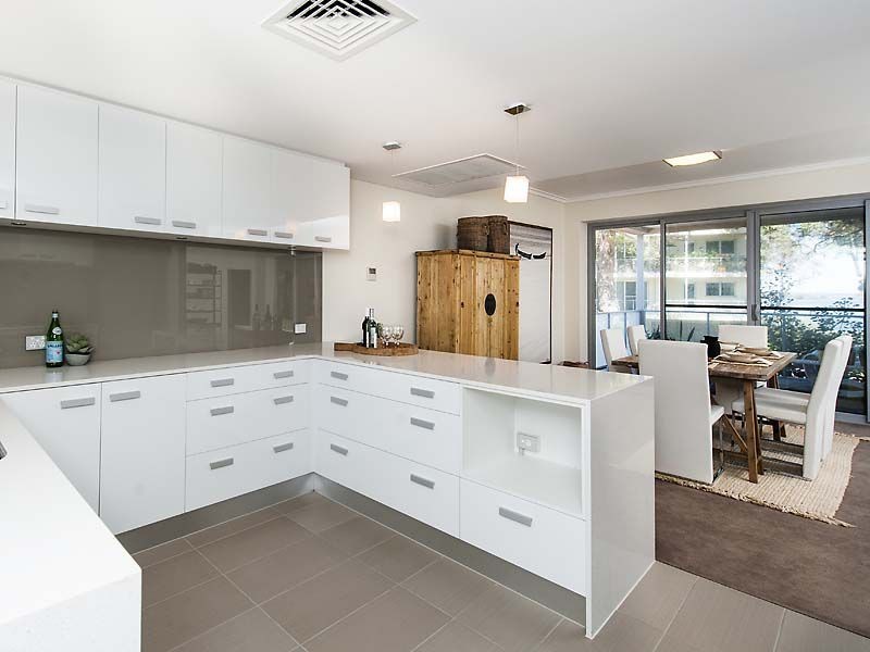 30 Sirrocco Drive, MANDURAH, Erskine WA 6210