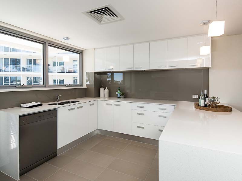 30 Sirrocco Drive, MANDURAH, Erskine WA 6210