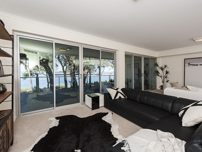 32/30 Sirrocco Drive, Mandurah WA 6210