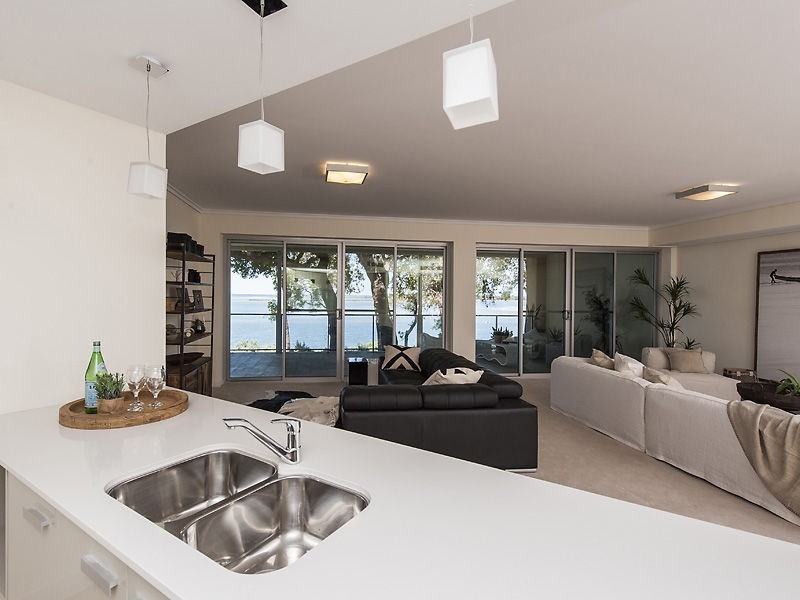 32/30 Sirrocco Drive, Mandurah WA 6210