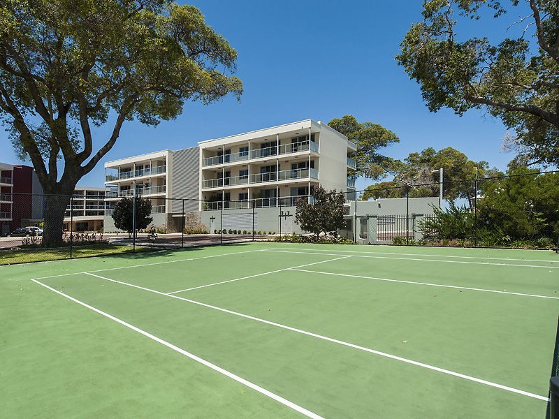 32/30 Sirrocco Drive, Mandurah WA 6210