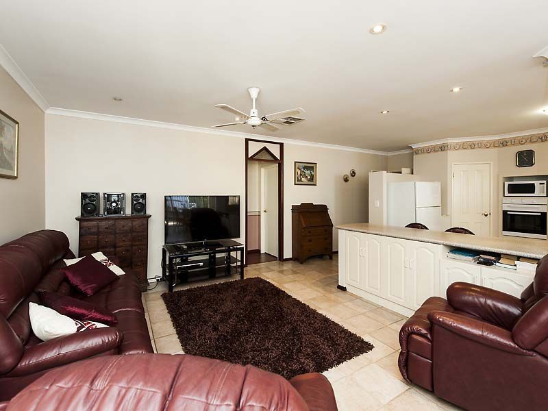 119 Fendam Street, Warnbro WA 6169