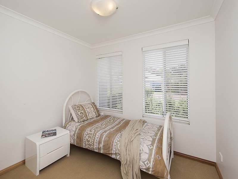 3 Onslow Court, Erskine WA 6210