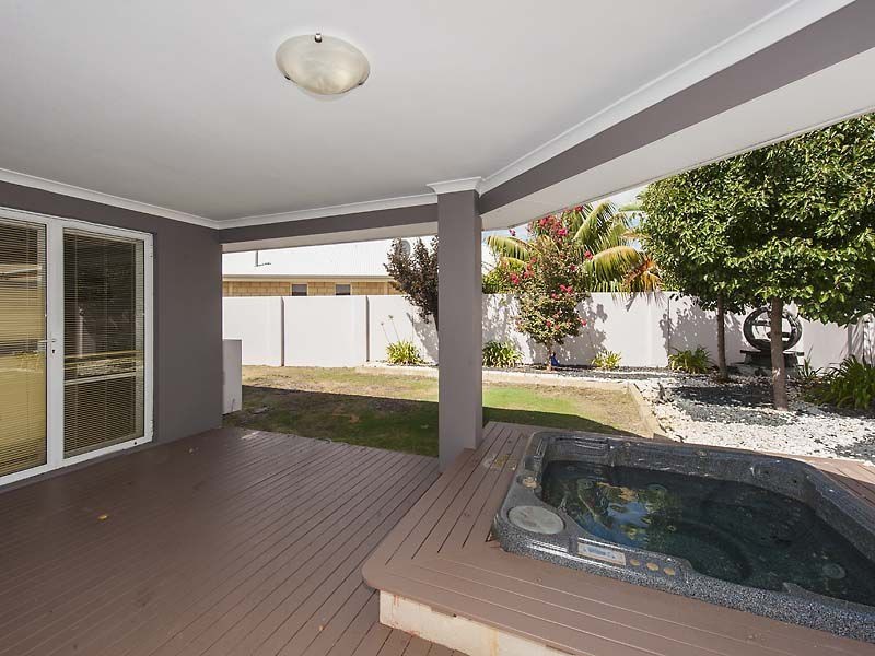 3 Onslow Court, Erskine WA 6210