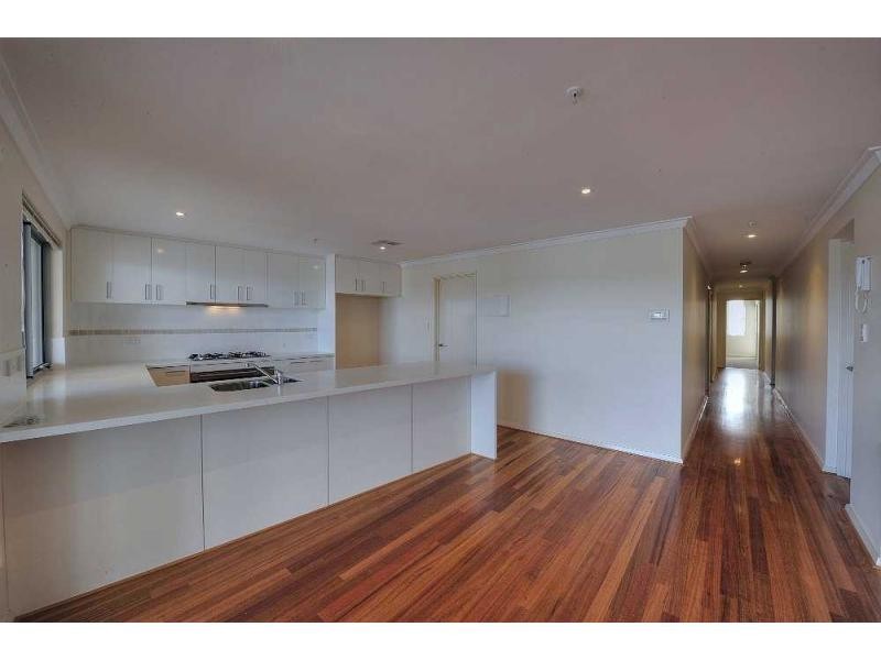 Unit 2/10 Galileo Loop, Mandurah WA 6210