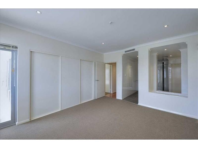 Unit 2/10 Galileo Loop, Mandurah WA 6210