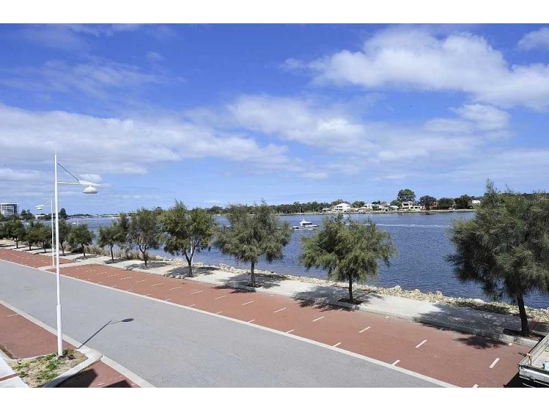 Unit 2/10 Galileo Loop, Mandurah WA 6210