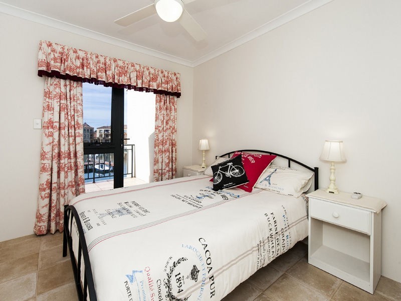 Unit 12/69 Westview Parade, Wannanup WA 6210