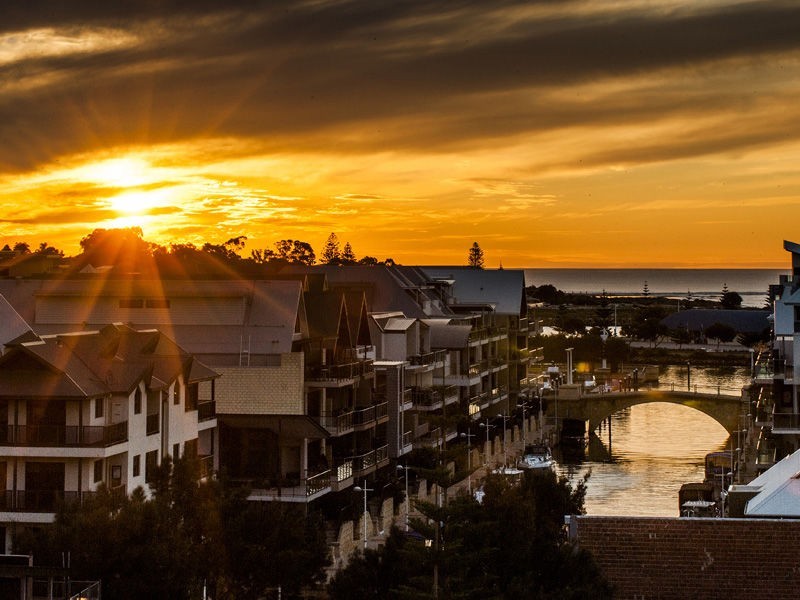 Unit 603/1 Marco Polo Drive, Mandurah WA 6210