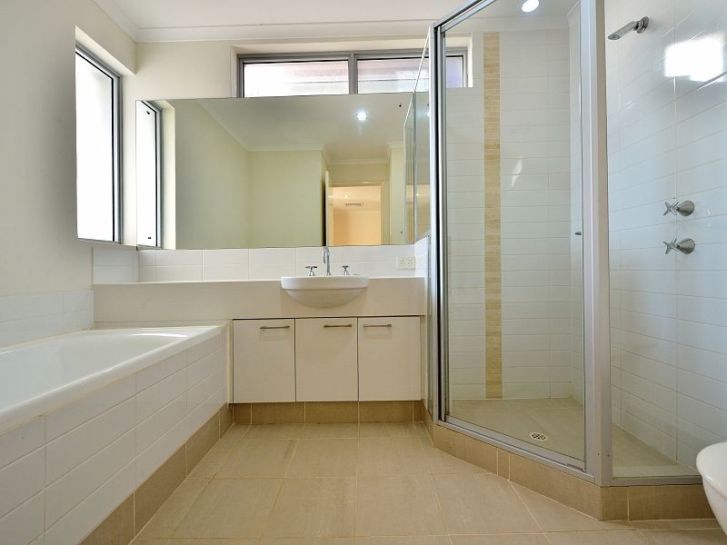 8/5 Bower Drive, Erskine WA 6210