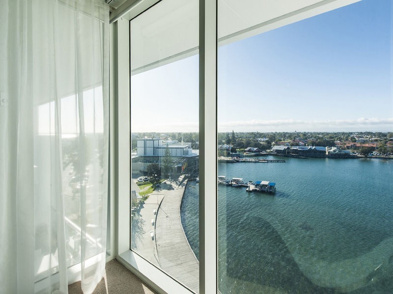 Unit 706/1 Marco Polo Drive, Mandurah WA 6210
