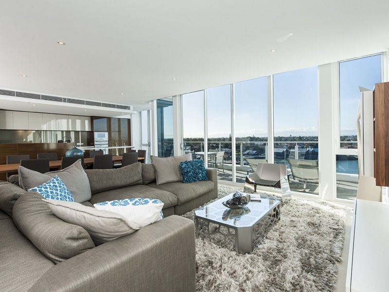 Unit 706/1 Marco Polo Drive, Mandurah WA 6210