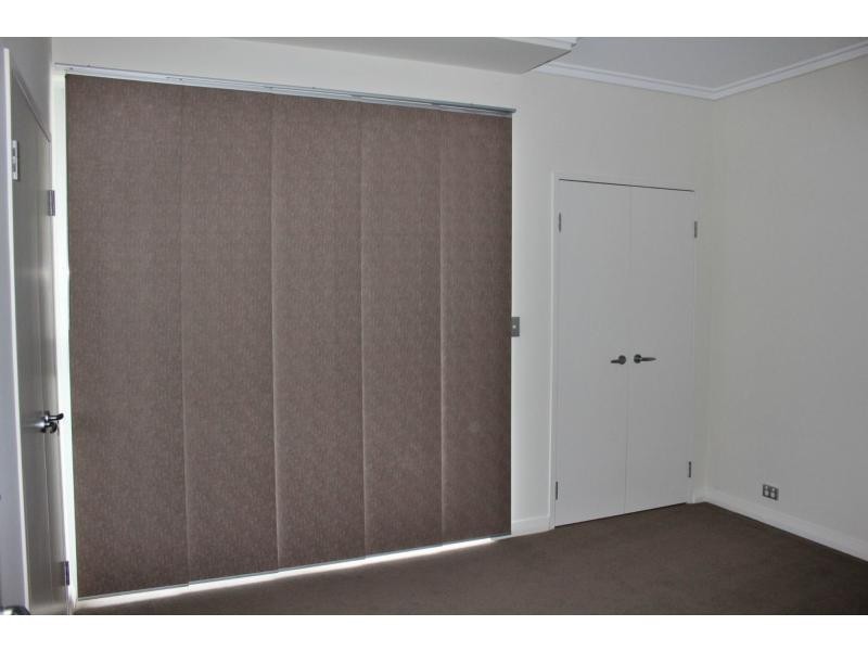 18/30 Sirocco Drive, Erskine WA 6210